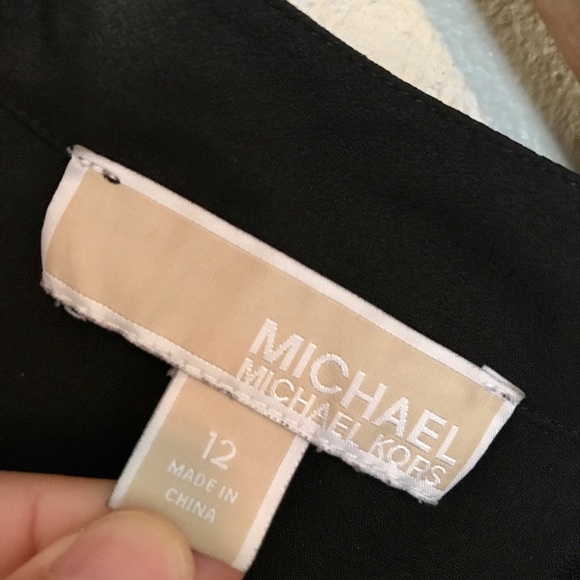 MICHEAL KORS black chic blouse - Picture 3 of 6